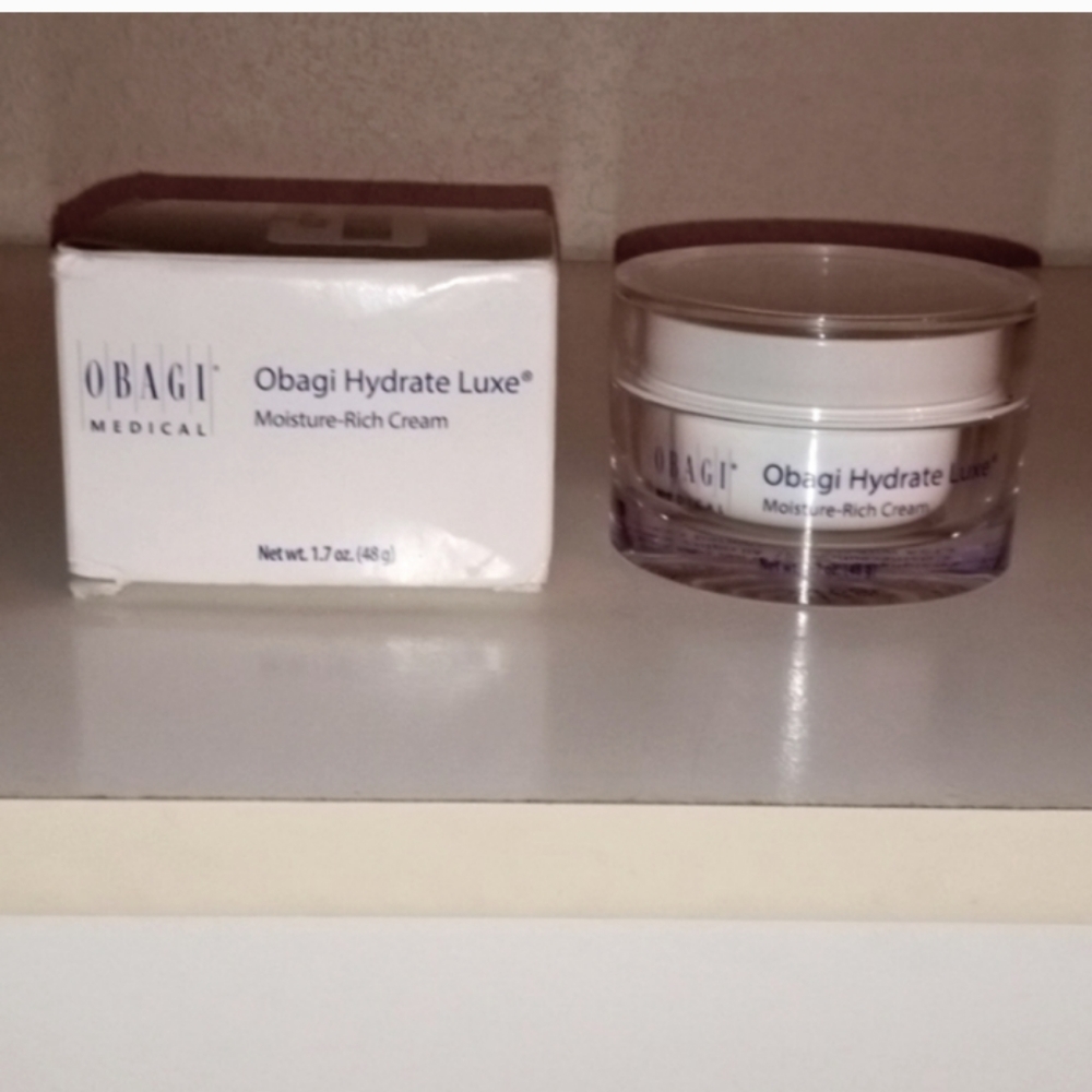Obagi Hydrate Luxe Moisture-Rich Cream